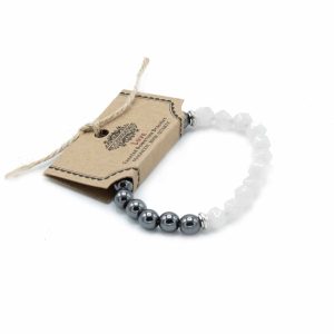 Pulseira de Pedras Preciosas Esculpida e Polida Amor